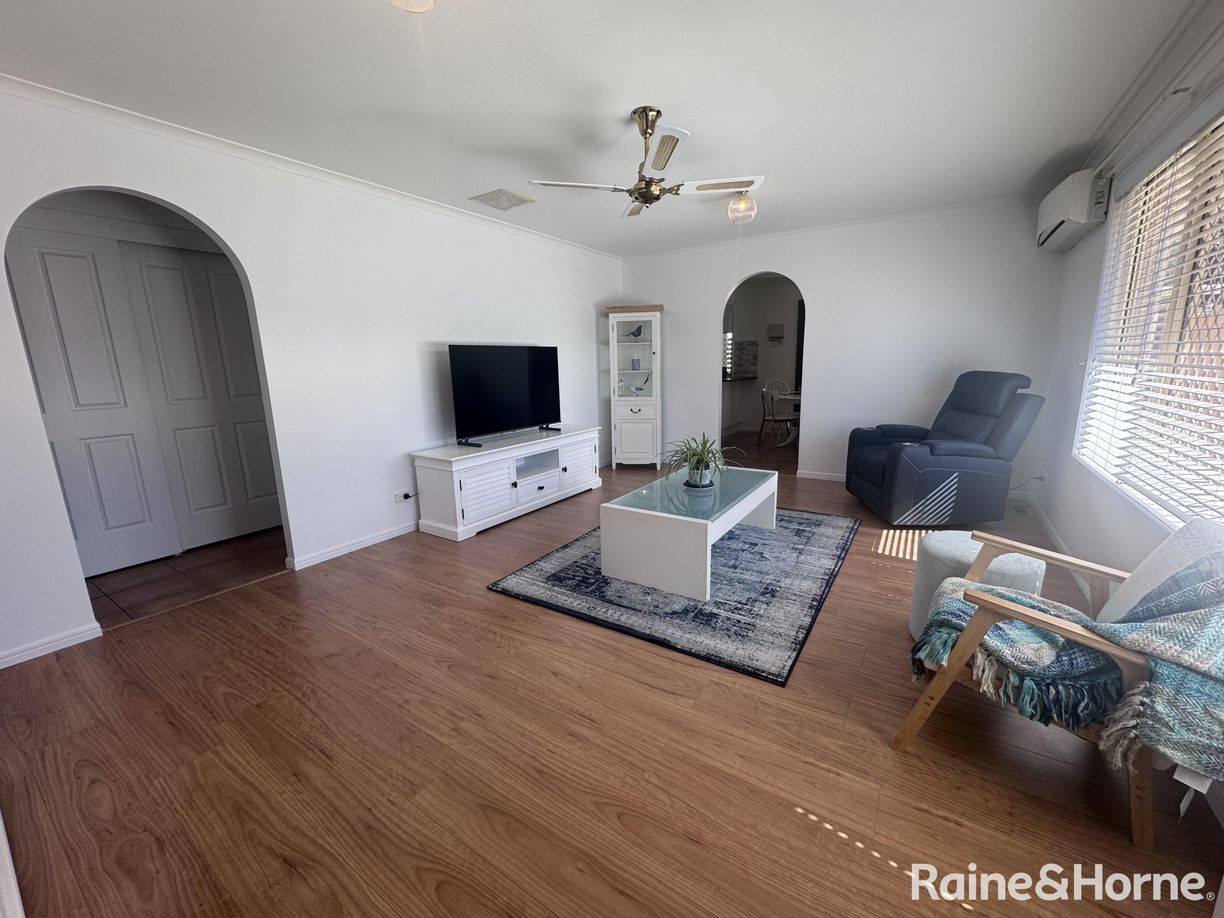 4 Hibiscus Court — photo 4 of 30
