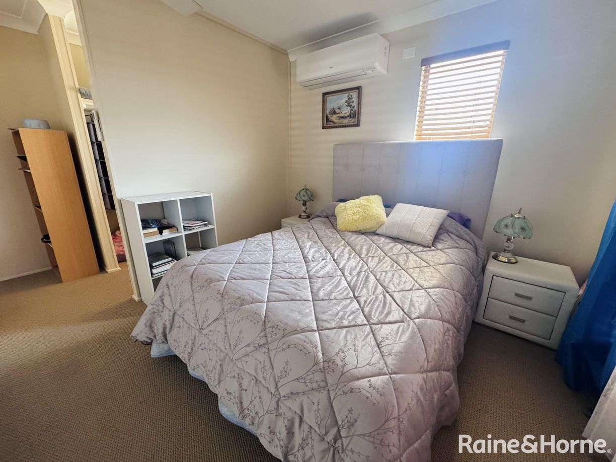 125 MOORE STREET — photo 6 of 21