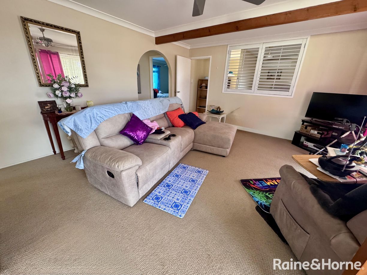 125 MOORE STREET — photo 2 of 21