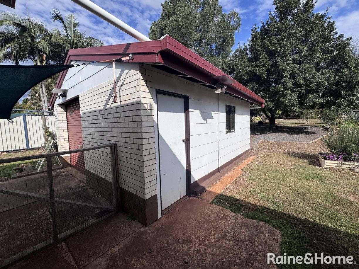 125 MOORE STREET — photo 13 of 21