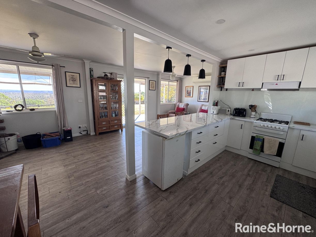 106 Cobby Road — photo 8 of 30