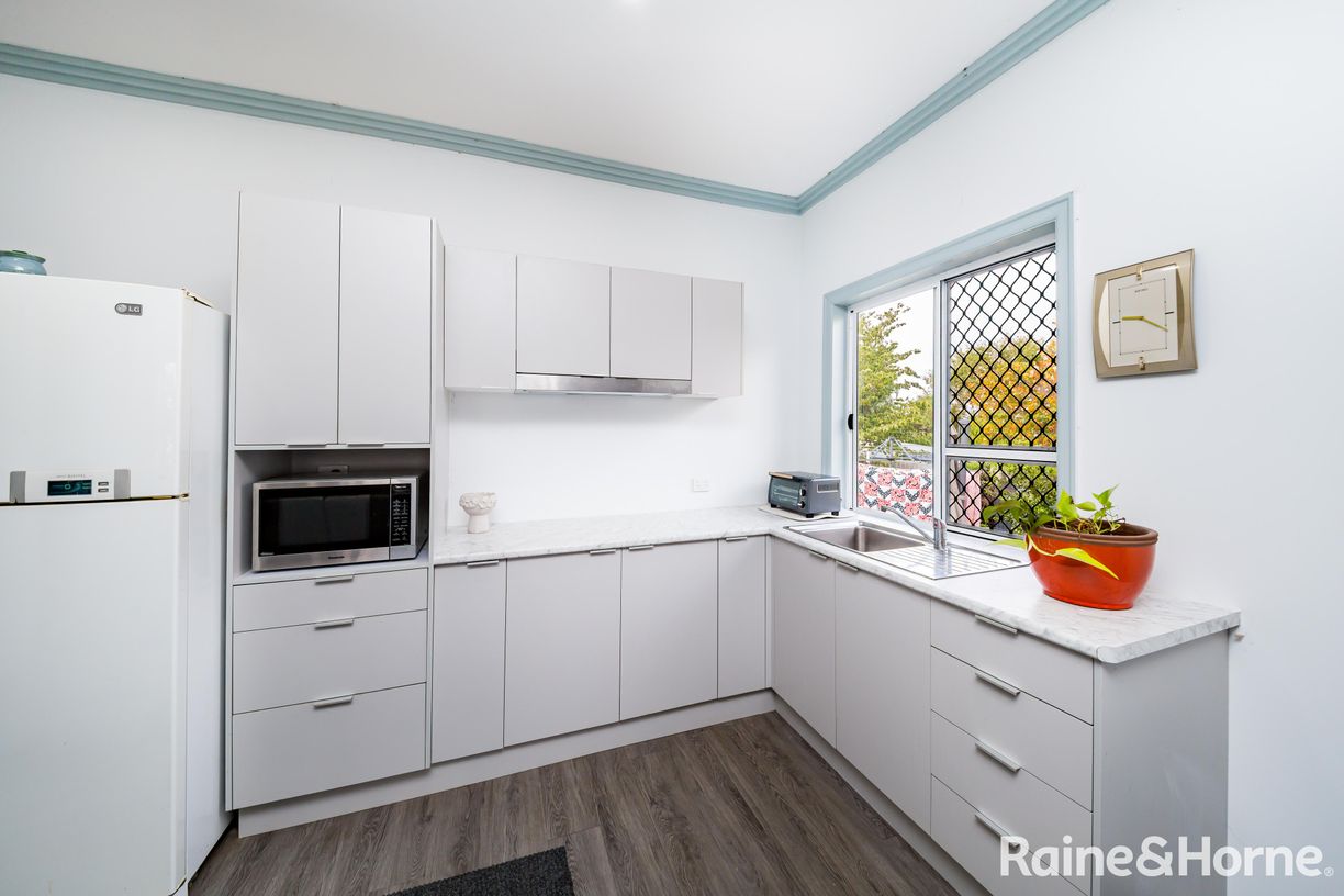 15 Carinya Street — photo 17 of 25
