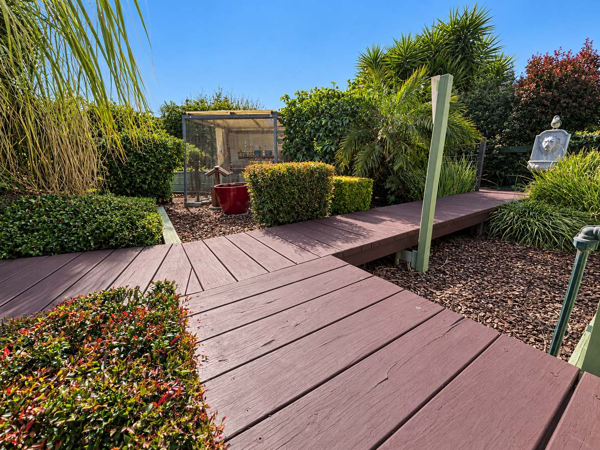 8 Buckingham Street — photo 12 of 13