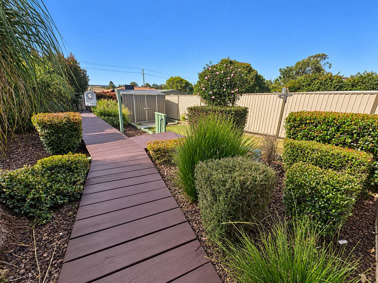 8 Buckingham Street — photo 13 of 13