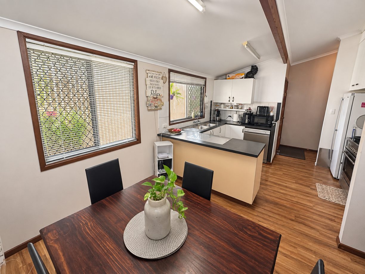 8 Buckingham Street — photo 3 of 13
