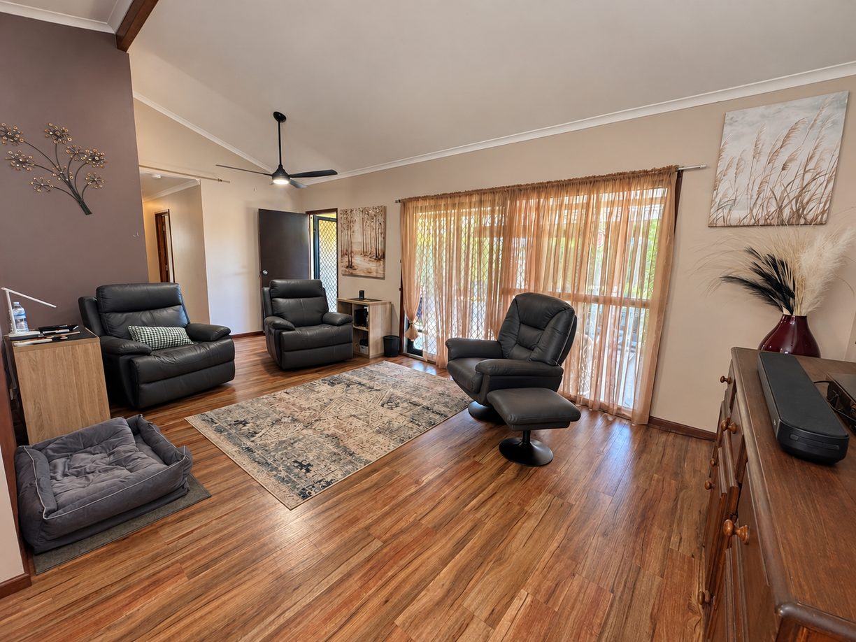 8 Buckingham Street — photo 6 of 13
