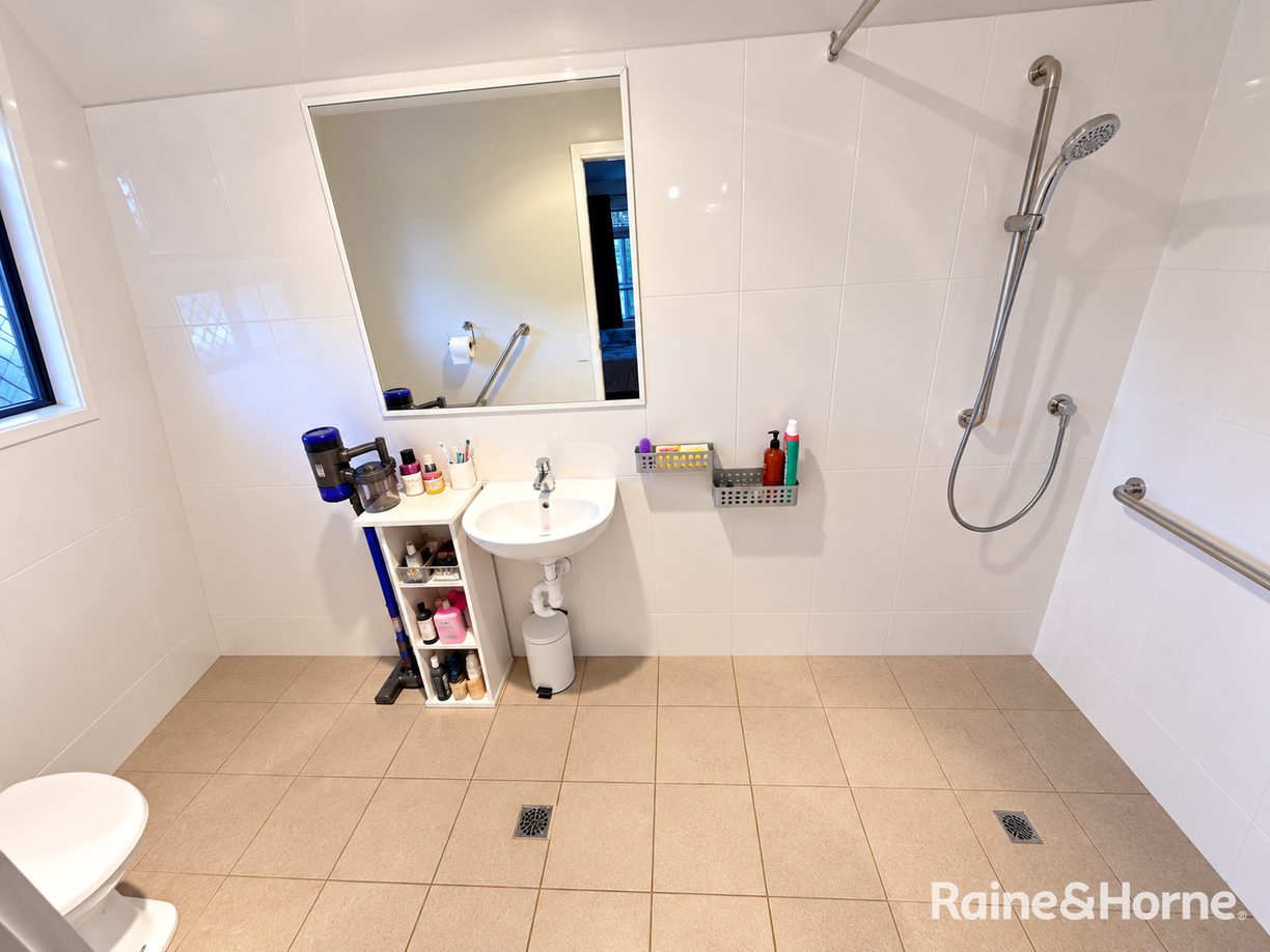 48 Sonaree Drive — photo 10 of 26