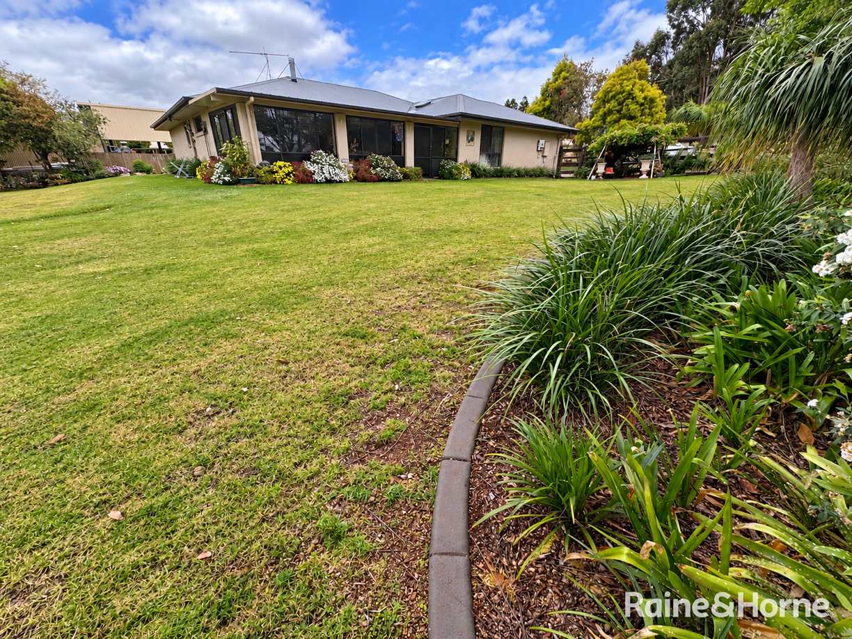 48 Sonaree Drive — photo 21 of 26