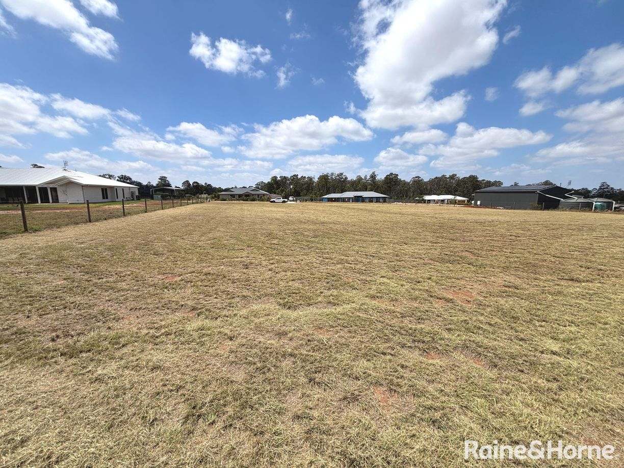 107-109 Premier Drive — photo 4 of 8