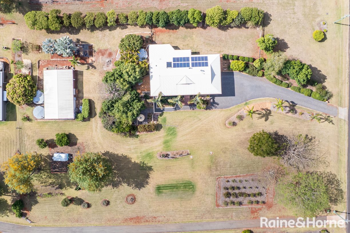 Prominent position - 33 Couchmans Road, Kingaroy, QLD 4610 - Raine ...