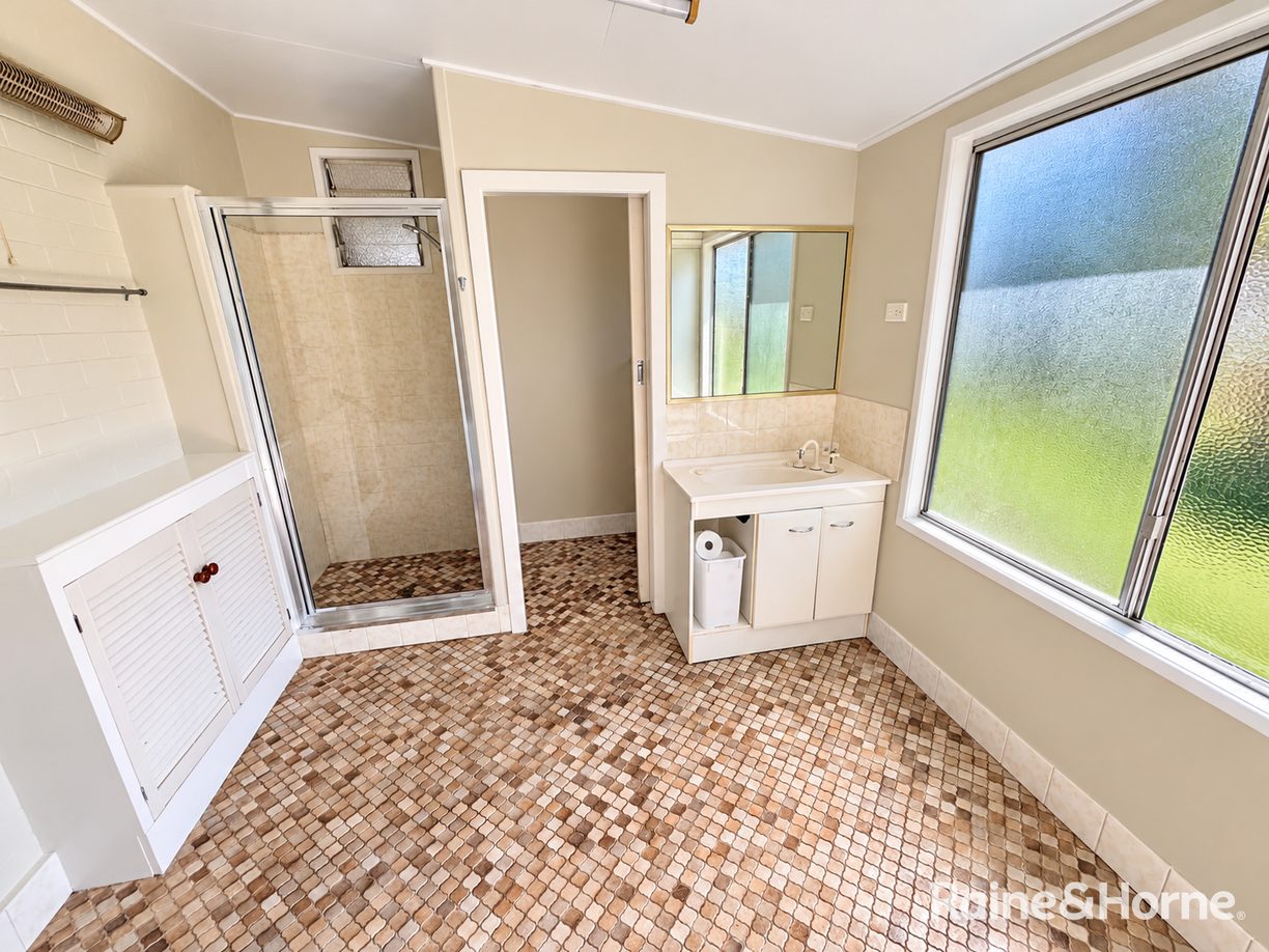24 Norman Street — photo 12 of 23