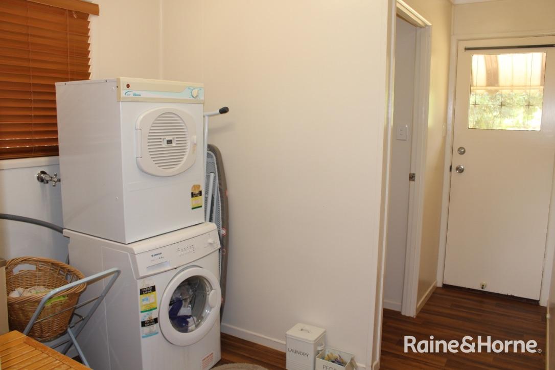 125 MOORE STREET — photo 10 of 21