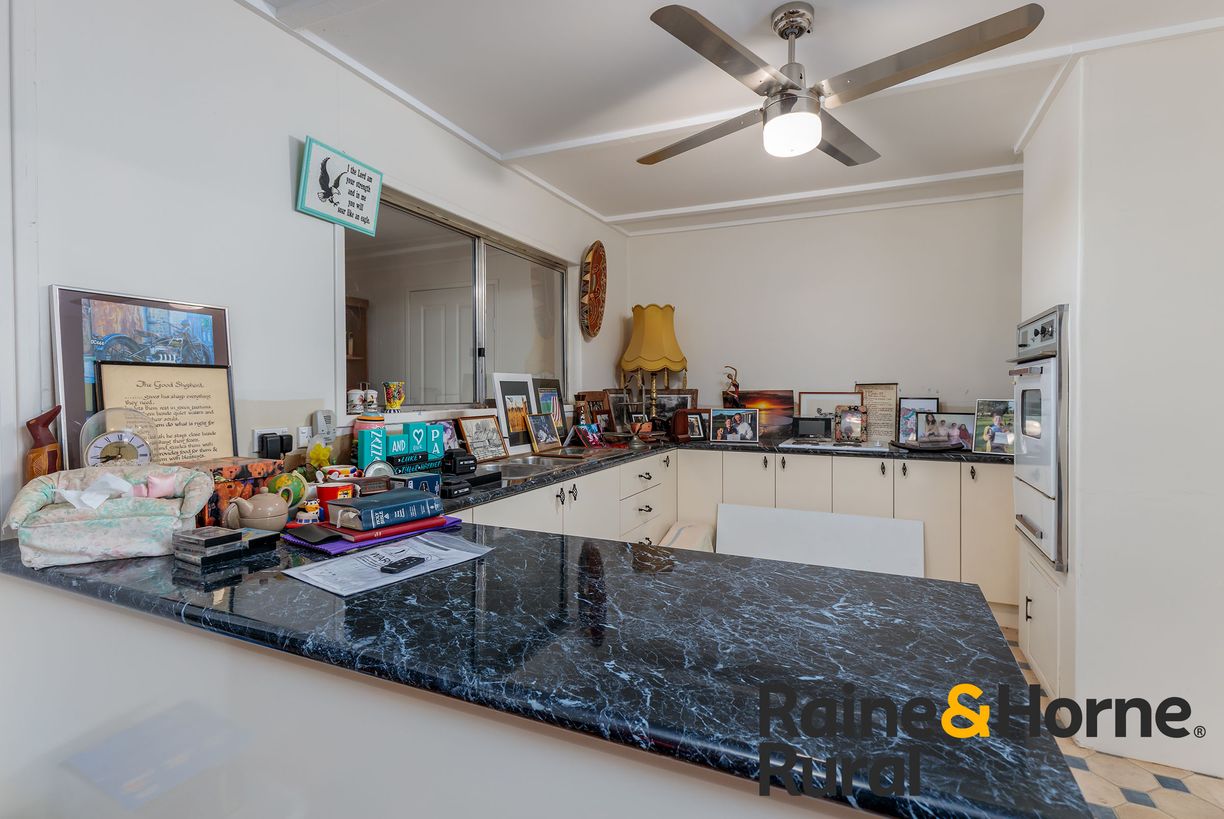 1186 Newell Highway — photo 8 of 21