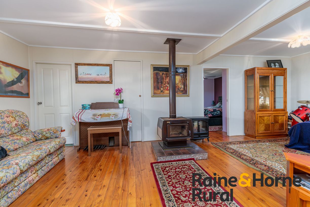 1186 Newell Highway — photo 5 of 21