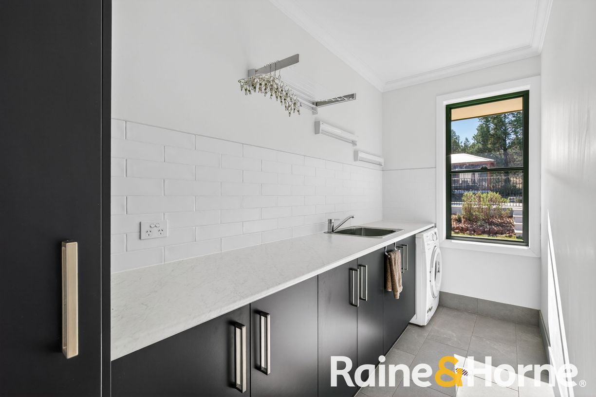2/15 Harefield Road — photo 15 of 26