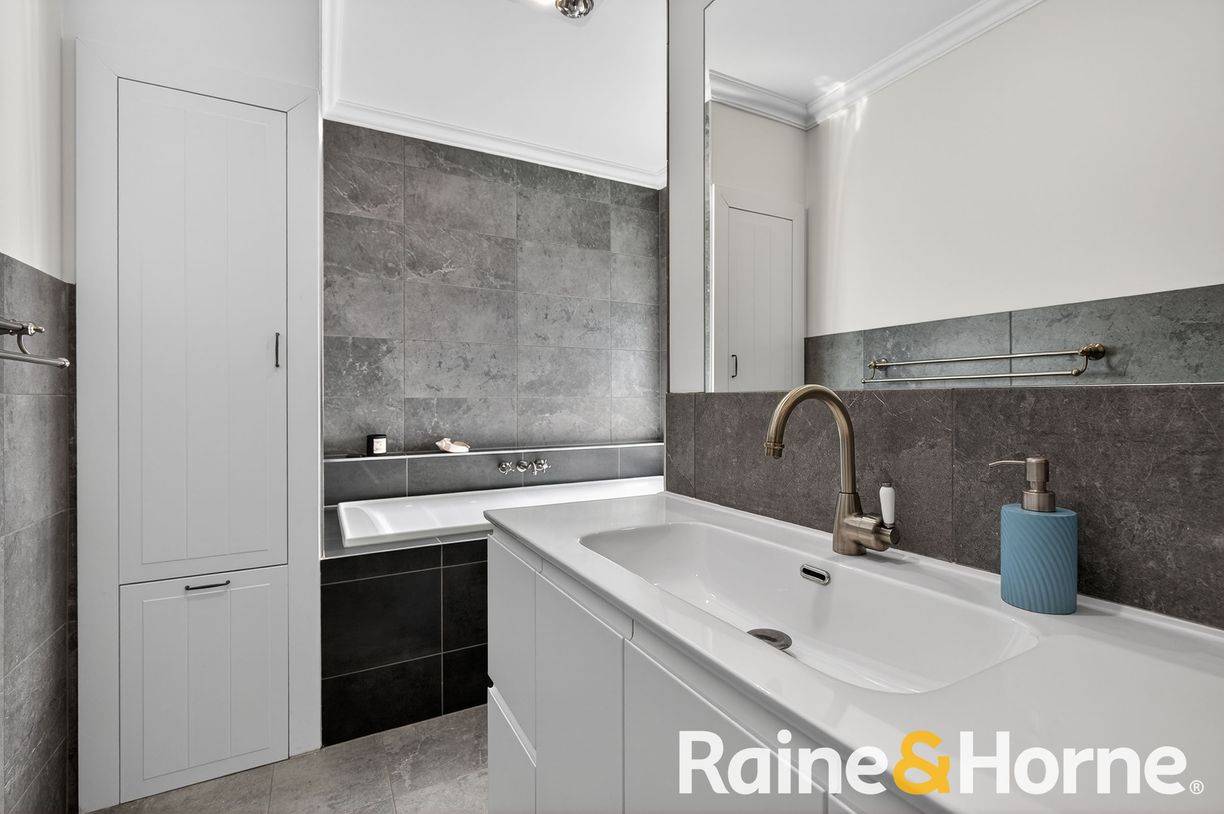 2/15 Harefield Road — photo 13 of 26