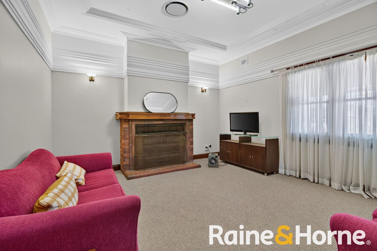 78 Cobra Street — photo 2 of 12