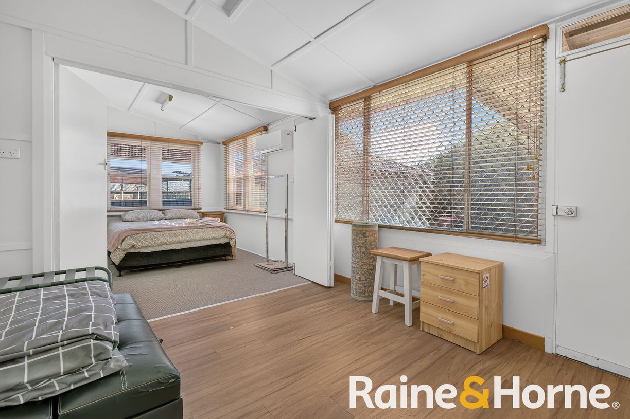 78 Cobra Street — photo 7 of 12