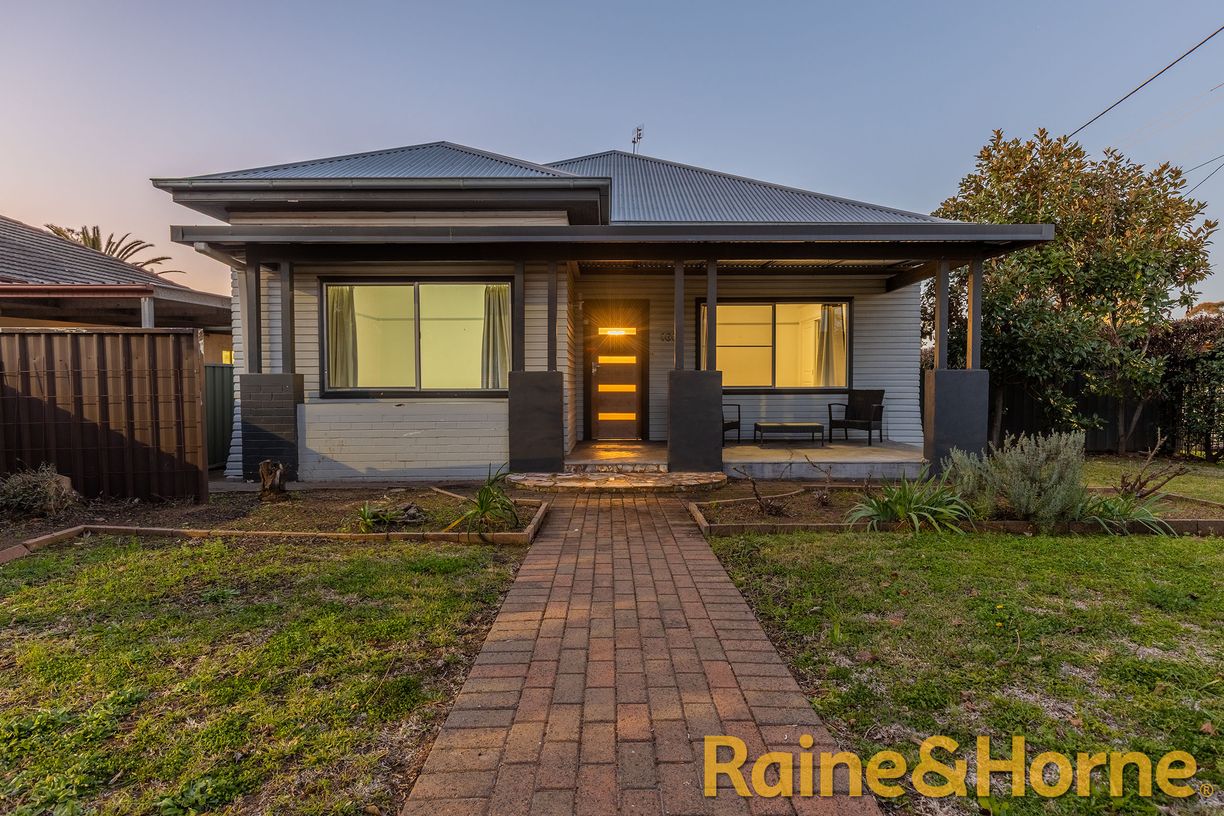 166 Cobra Street — photo 2 of 16
