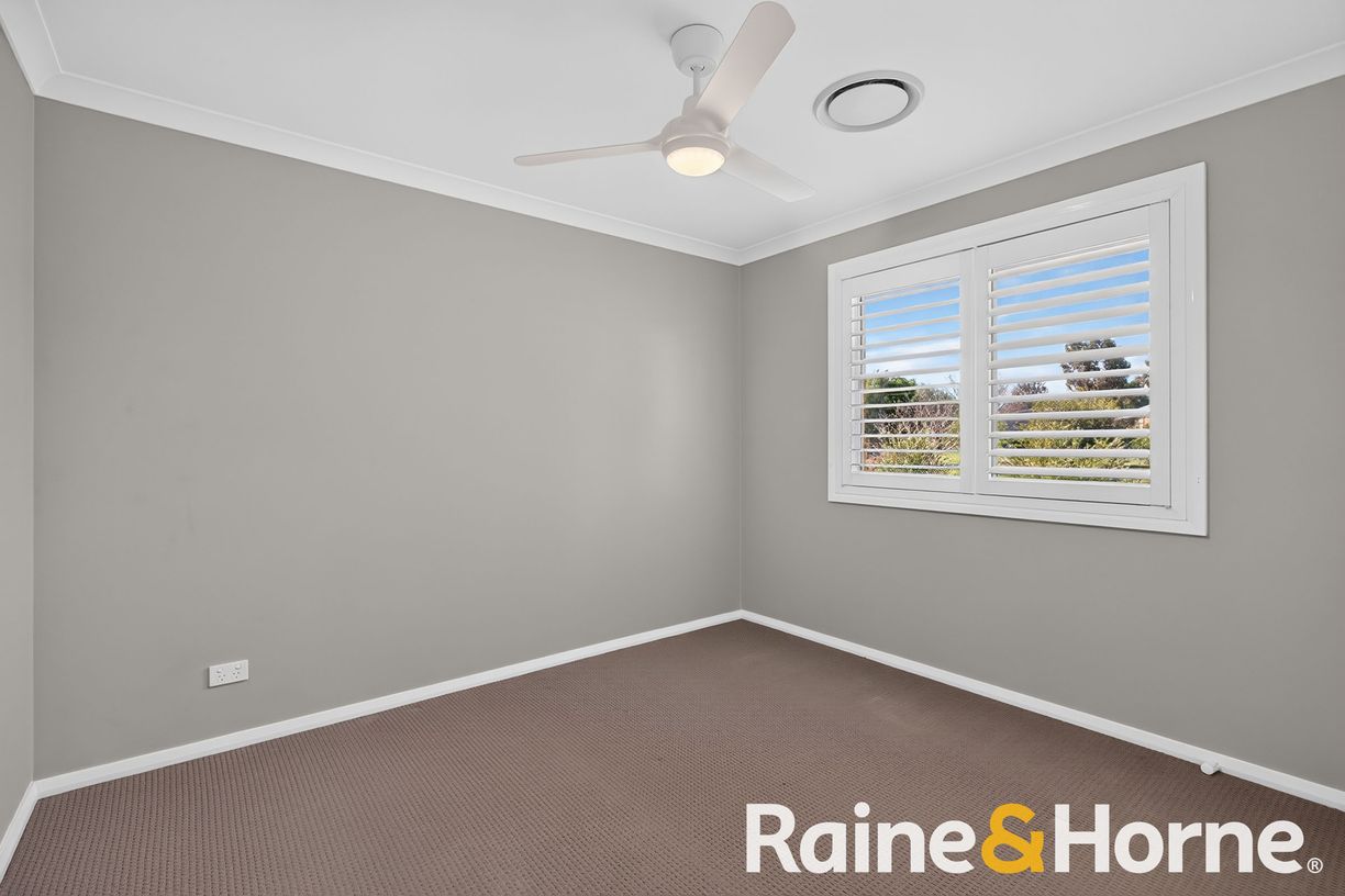 7 John Roach Close — photo 8 of 19