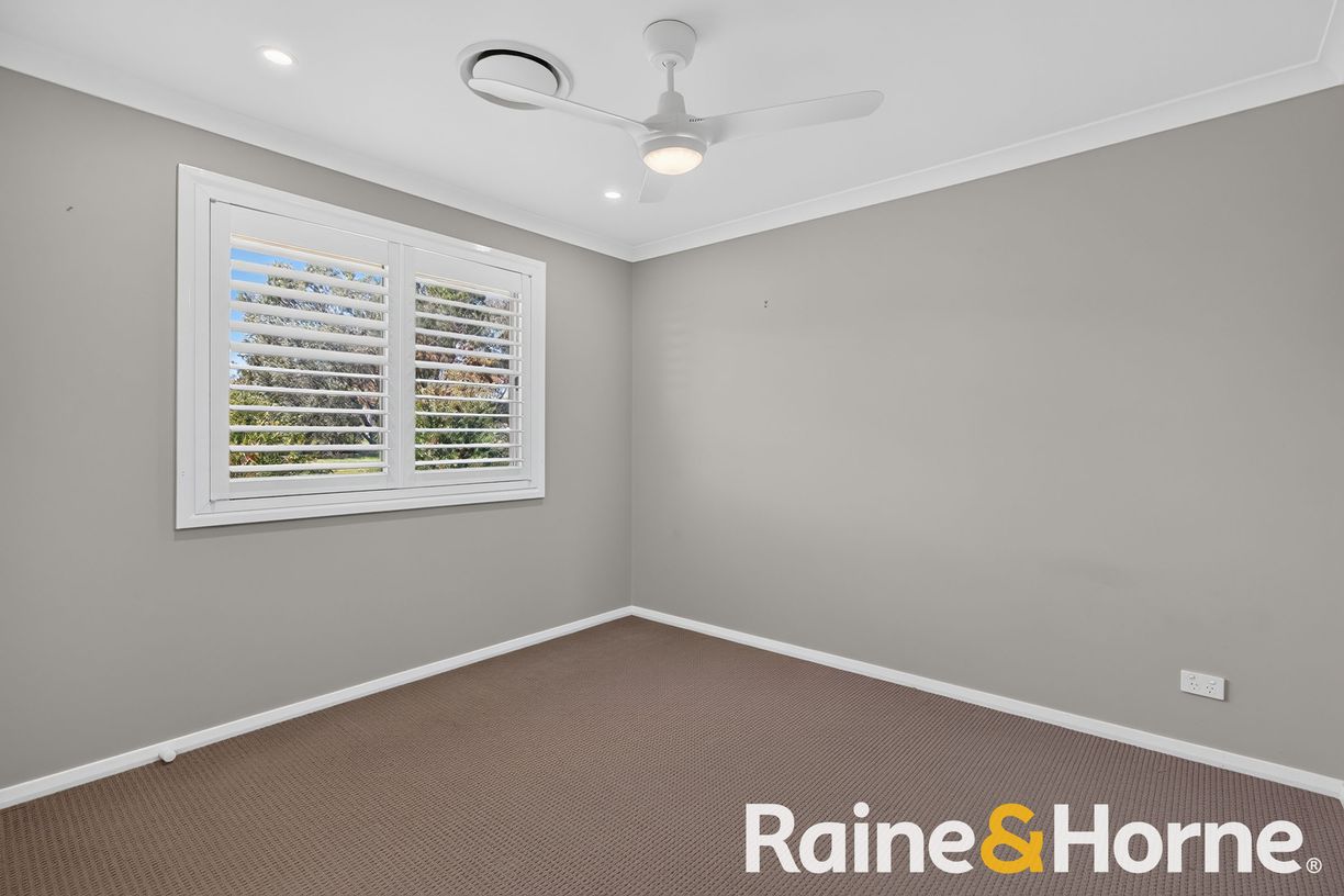 7 John Roach Close — photo 9 of 19
