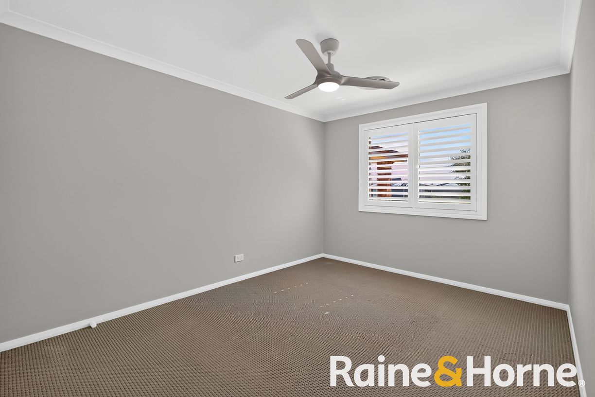 7 John Roach Close — photo 10 of 19