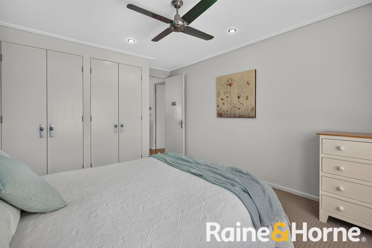 38 Regand Park Boulevard — photo 15 of 23