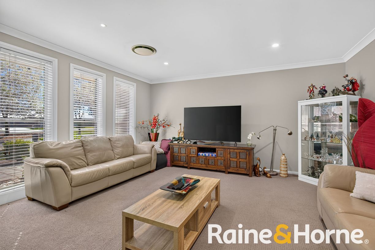 534 Wheelers Lane — photo 4 of 9