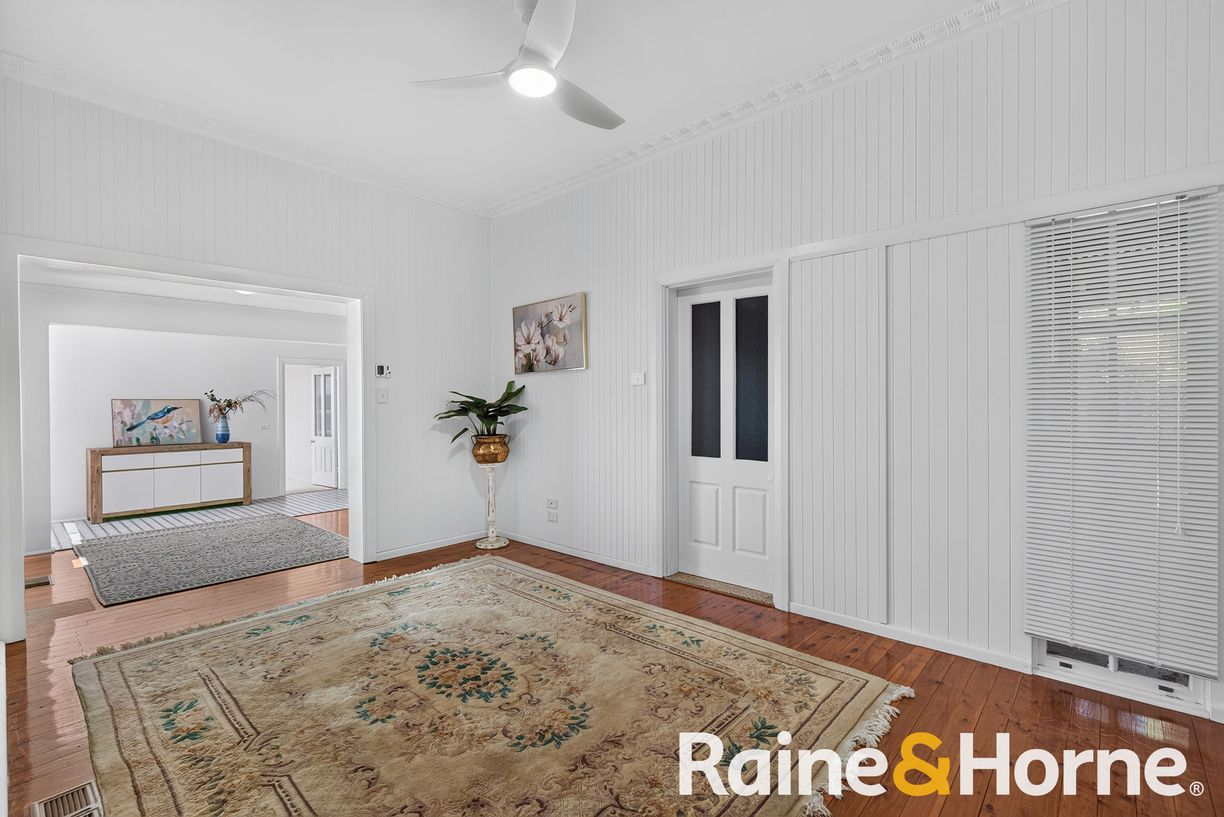 50 Stonehaven Avenue — photo 11 of 25