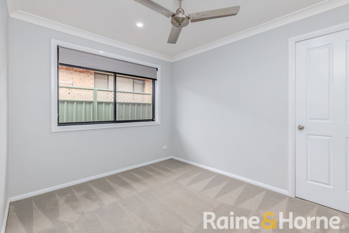 49 Minore Road — photo 10 of 13