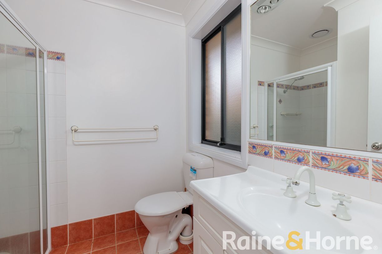 49 Minore Road — photo 7 of 13