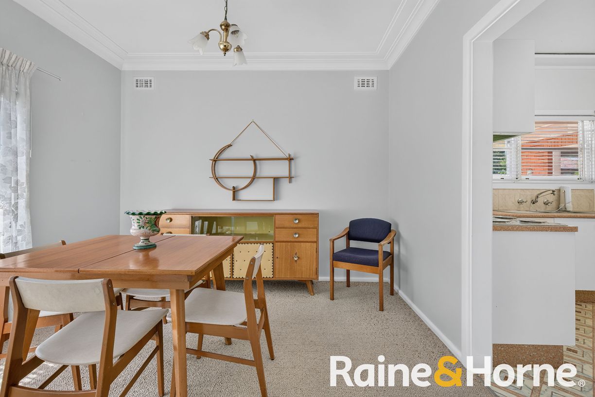 58 Dalton Street — photo 4 of 12