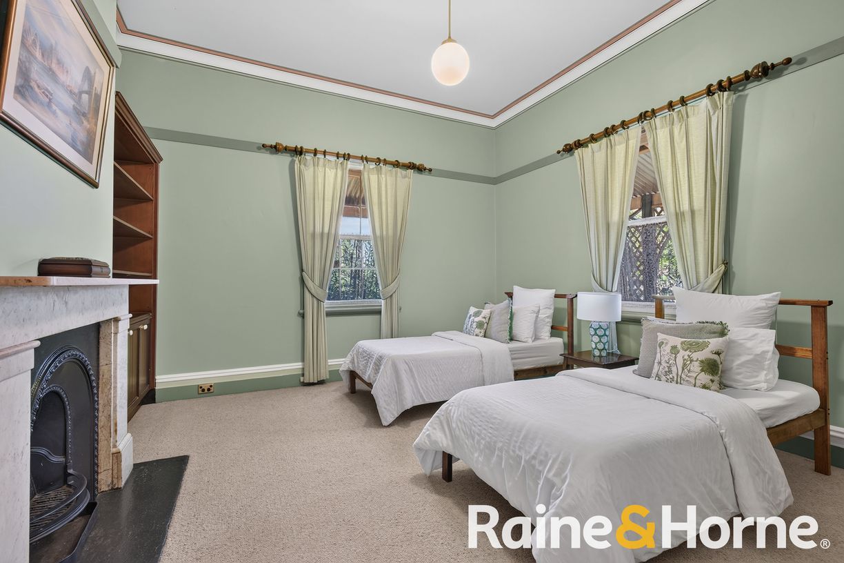 122 Bourke Street — photo 8 of 25