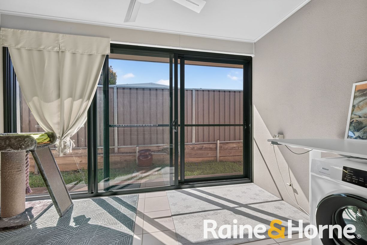 15/4 Diane Street — photo 10 of 15