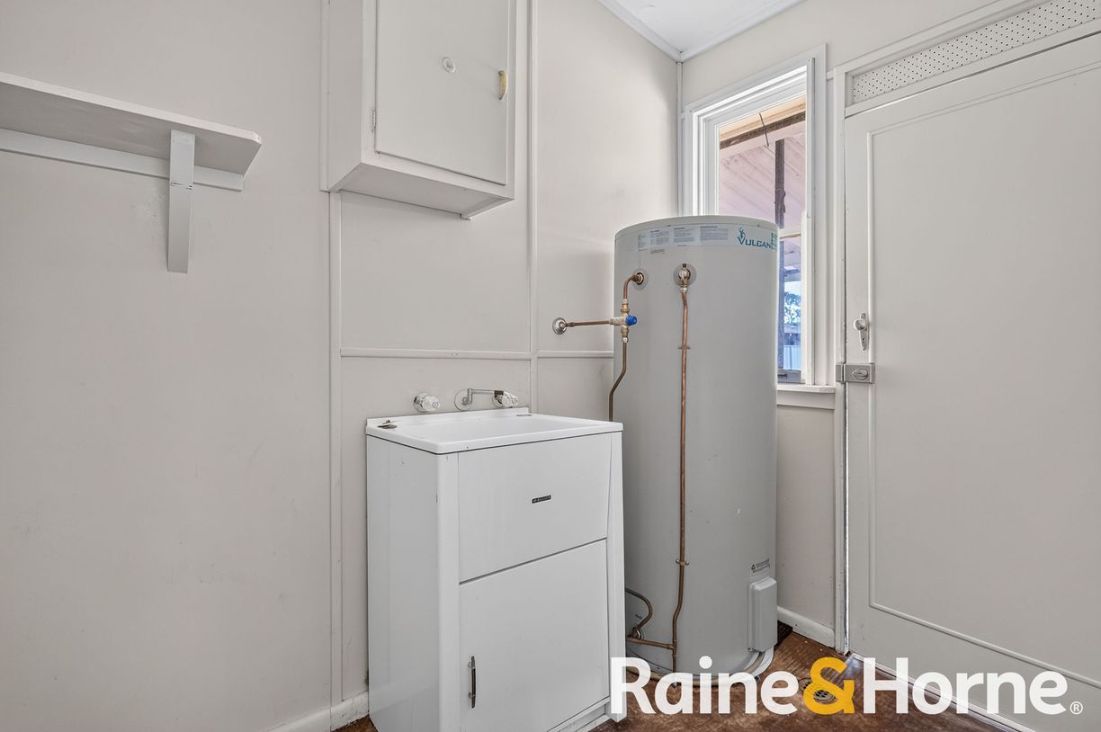 29 Yulong Street — photo 8 of 10