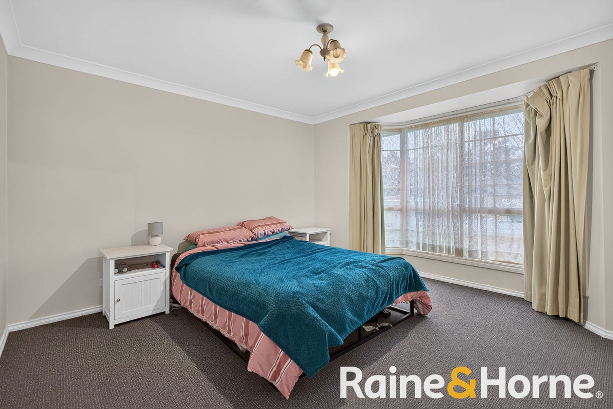 5 Kings Park Way — photo 6 of 10