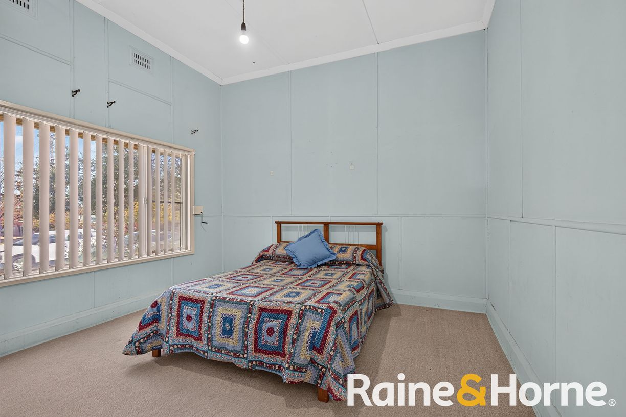 370 Fitzroy Street — photo 4 of 9