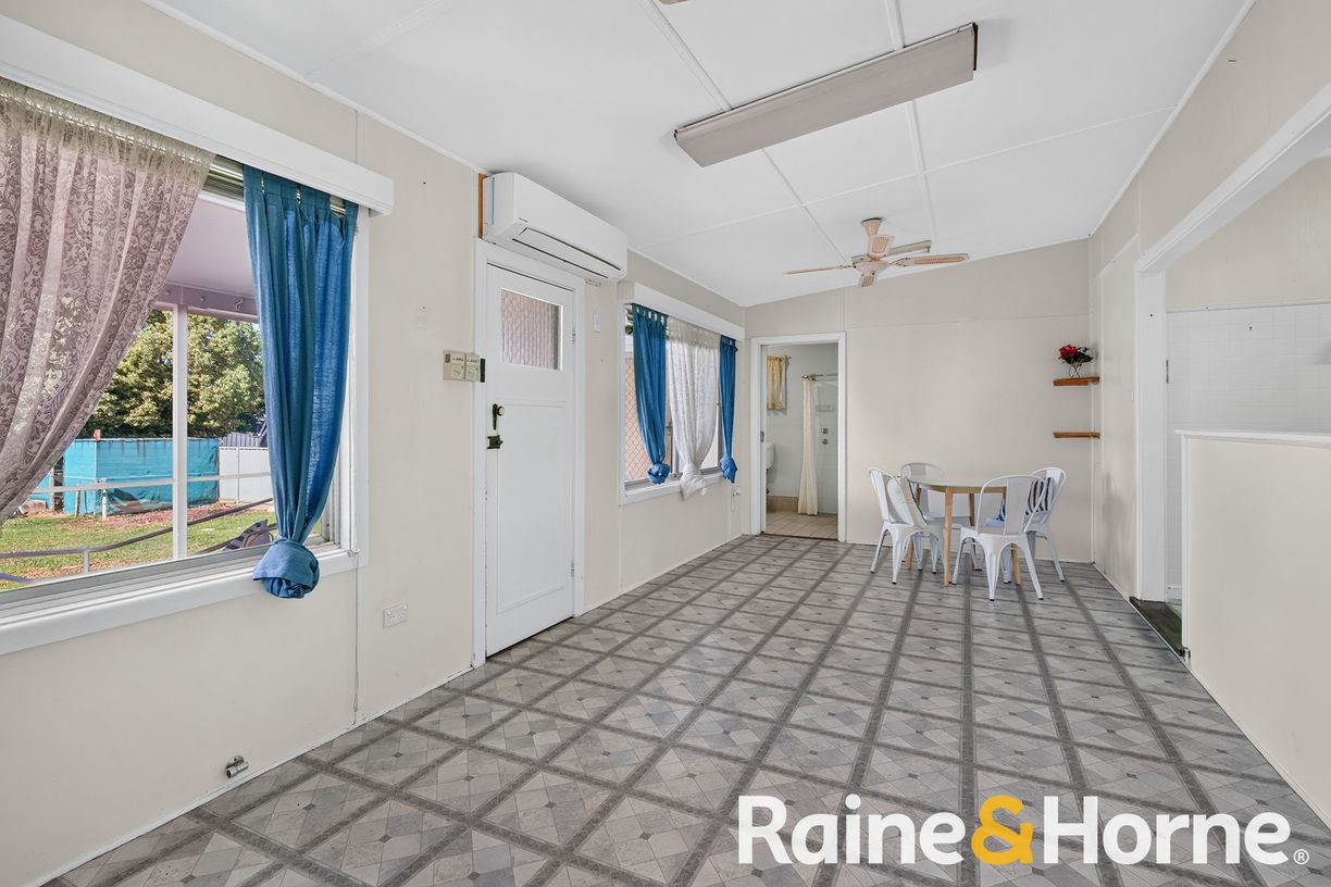 35 Naman Street — photo 4 of 12