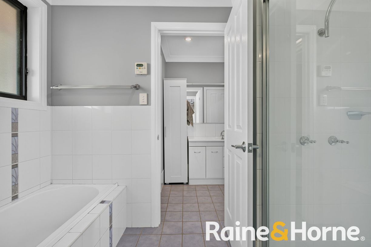 2 Cronin Place — photo 9 of 13