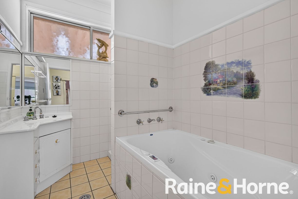 266 Darling Street — photo 10 of 16