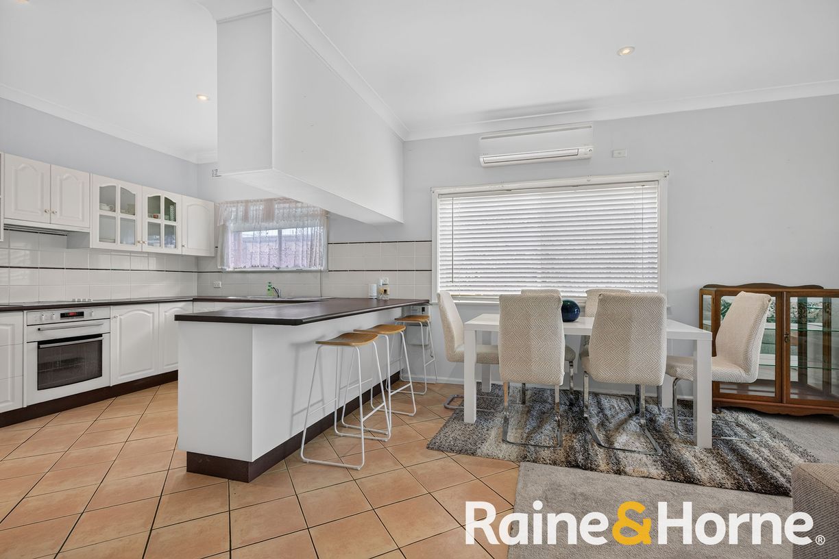 266 Darling Street — photo 3 of 16