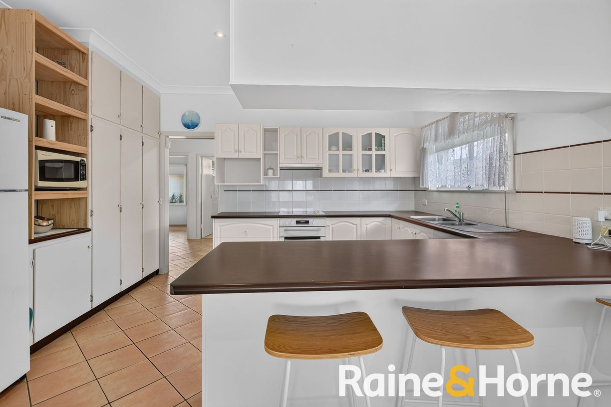 266 Darling Street — photo 2 of 16