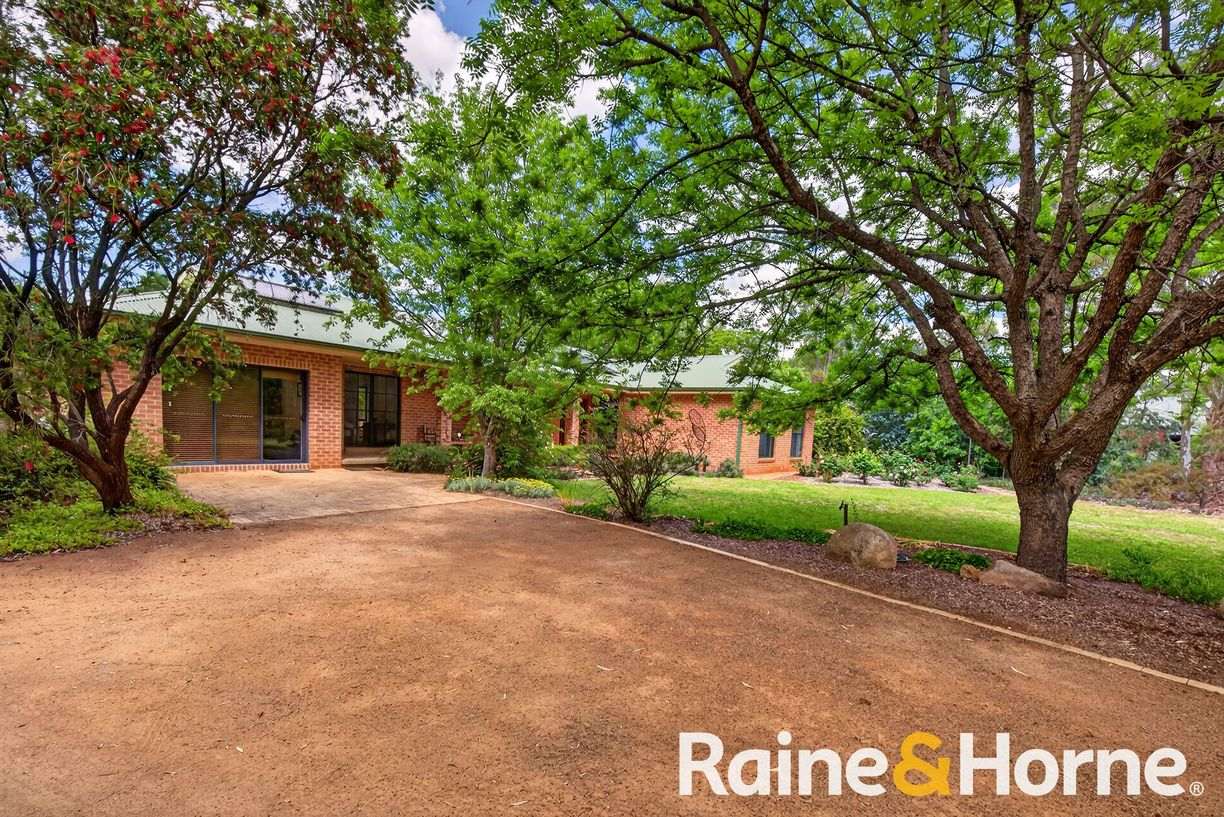 23 Charmere Place — photo from Raine & Horne Dubbo