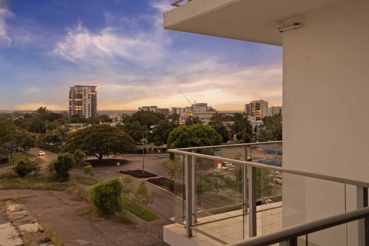 24/108 Mitchell Street — photo 3 of 23