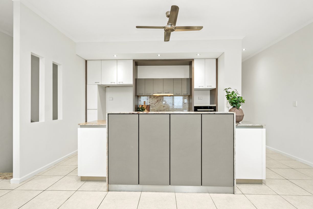 4/42 Bayview Boulevard — photo 3 of 30