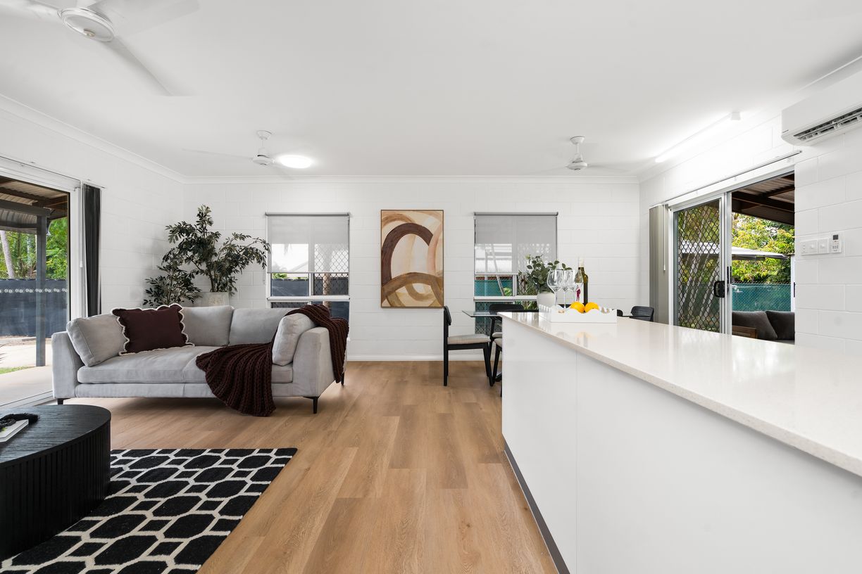 9 Aunger Crescent — photo 4 of 18