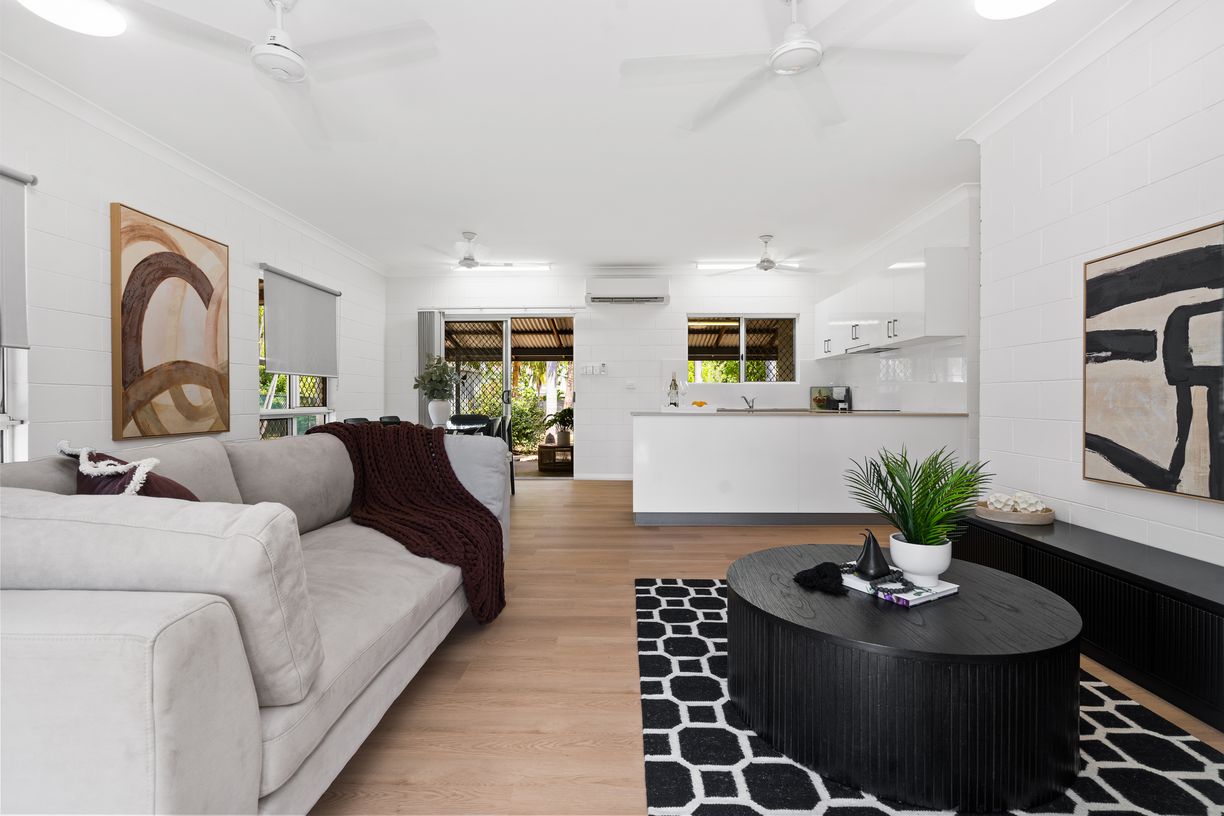 9 Aunger Crescent — photo from Raine & Horne Darwin
