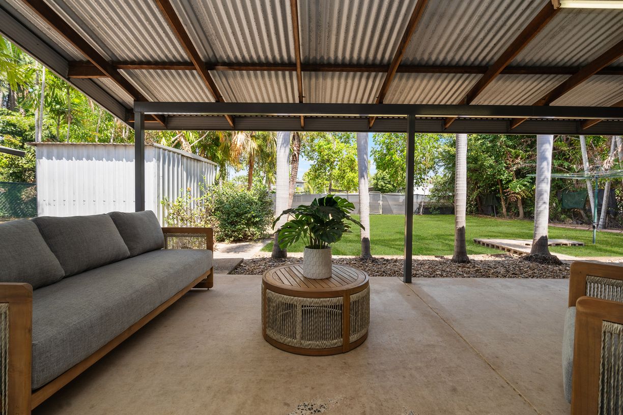 9 Aunger Crescent — photo 14 of 18