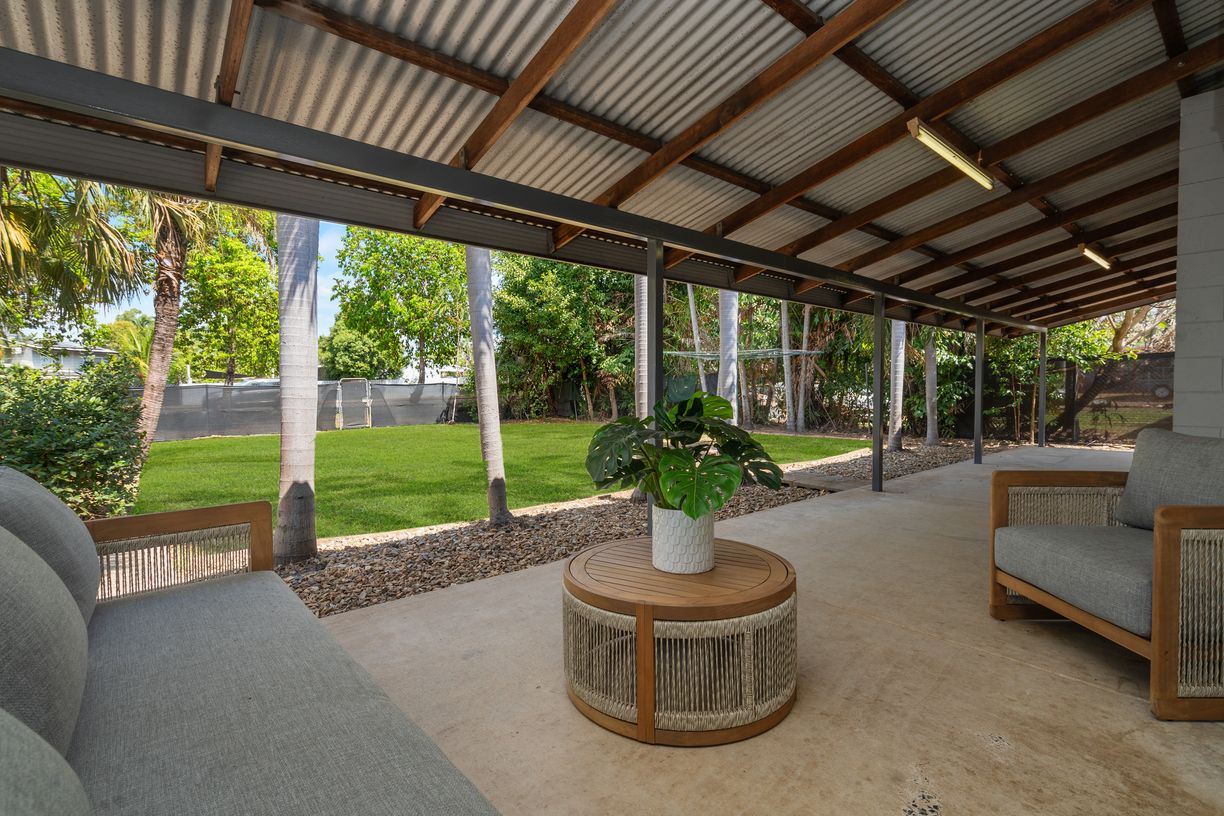 9 Aunger Crescent — photo 15 of 18