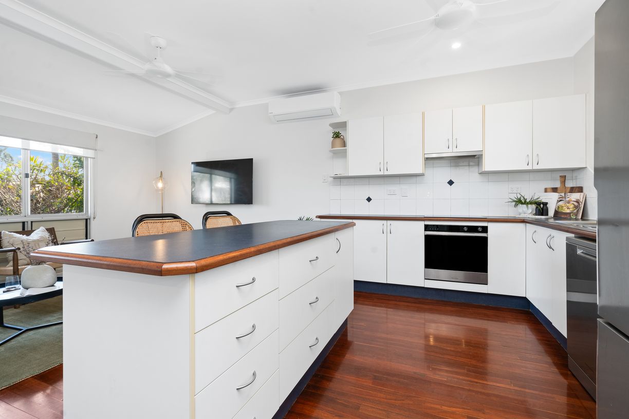 6 Beatrice Street — photo 10 of 30